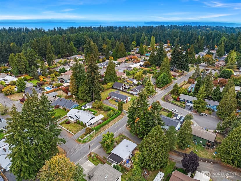Property photo for 20807 80th Avenue W, Edmonds photo 20