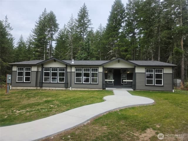 Property photo for 15513 135th Street Ct NW, Gig Harbor