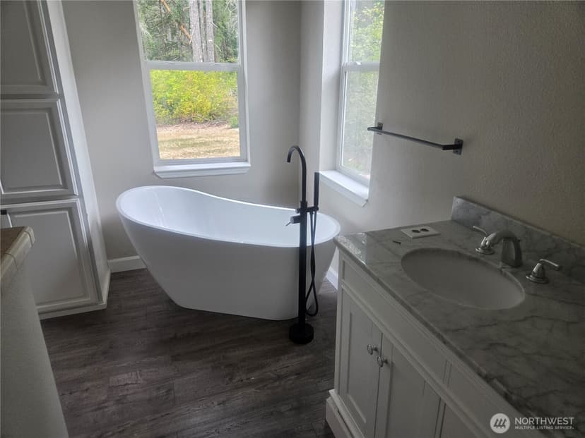 Property photo for 15513 135th Street Ct NW, Gig Harbor photo 18