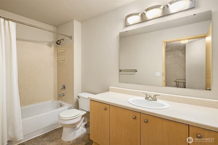 Property photo for 2824 Grand Ave #A508, Everett photo 21