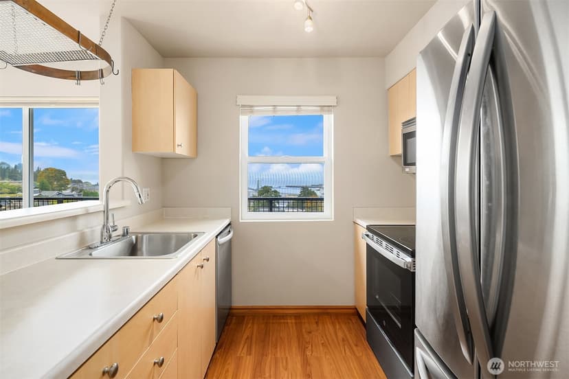 Property photo for 2824 Grand Ave #A508, Everett photo 6