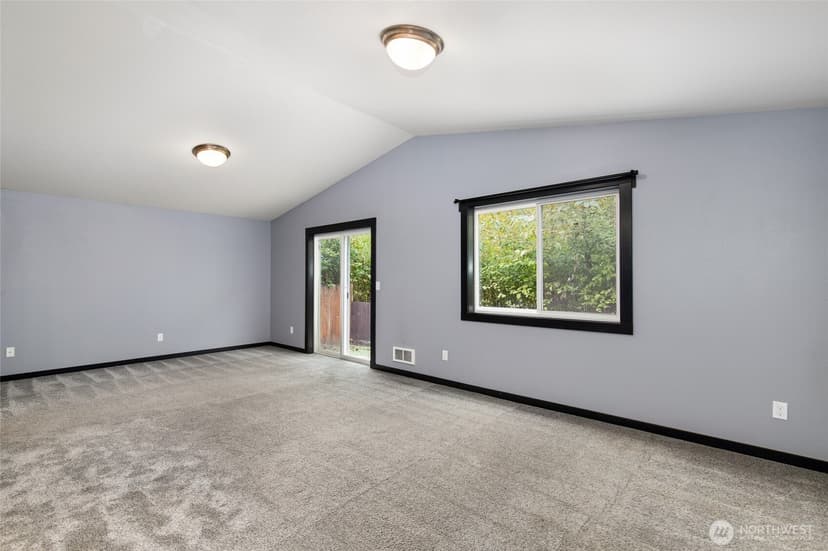 Property photo for 4683 148th Street NE, Marysville photo 14
