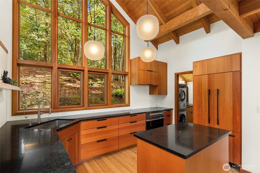 Property photo for 4140 Lytle Road NE, Bainbridge Island photo 7