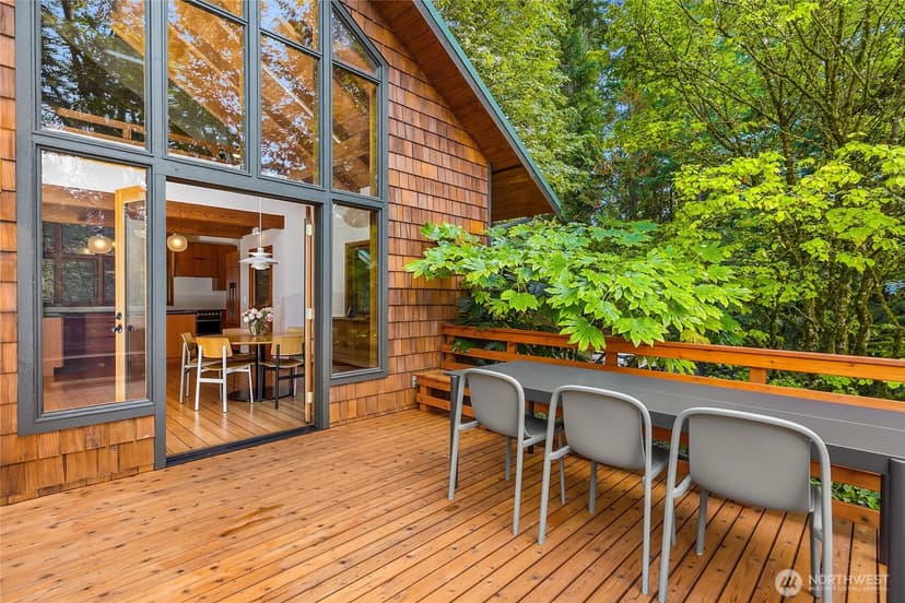 Property photo for 4140 Lytle Road NE, Bainbridge Island photo 12