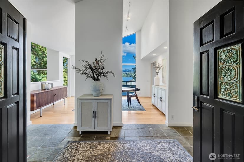 Property photo for 4408 E Mercer Way, Mercer Island photo 4