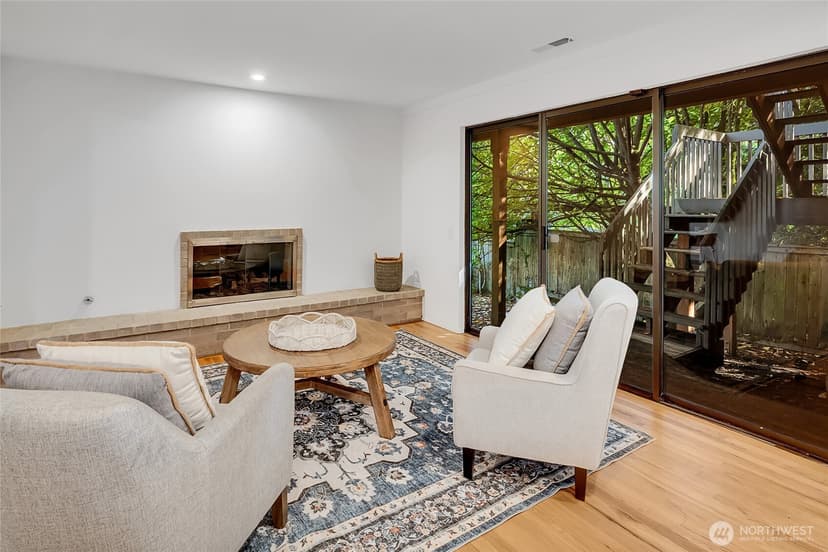 Property photo for 4408 E Mercer Way, Mercer Island photo 32