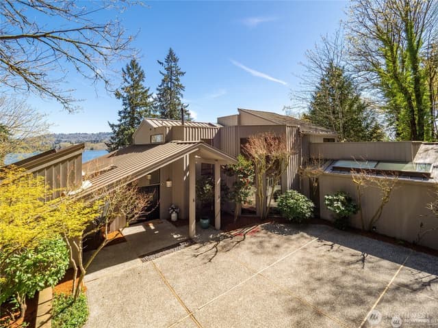 Property photo for 4408 E Mercer Way, Mercer Island