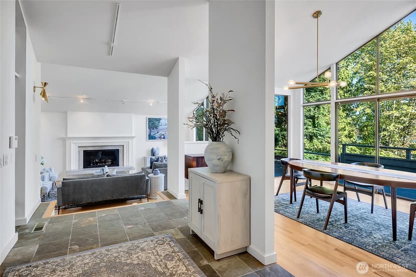 Property photo for 4408 E Mercer Way, Mercer Island photo 7