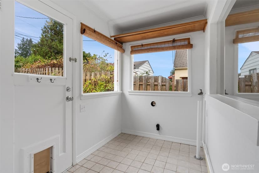 Property photo for 2447 N Wycoff Avenue, Bremerton photo 24