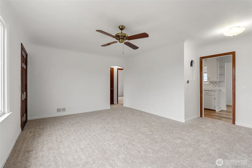 Property photo for 2447 N Wycoff Avenue, Bremerton photo 7