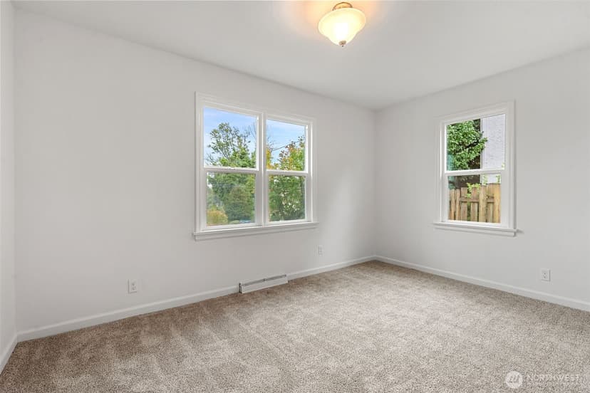Property photo for 2447 N Wycoff Avenue, Bremerton photo 18