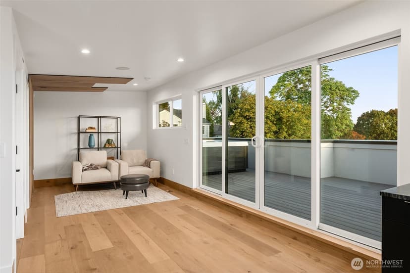 Property photo for 614 33rd Avenue E, Seattle photo 26