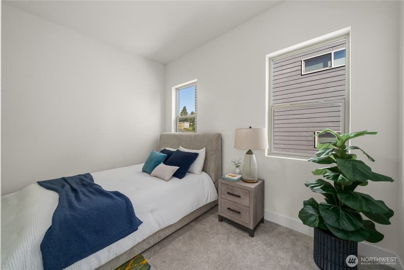Property photo for 647 S 150th Street, Burien photo 22