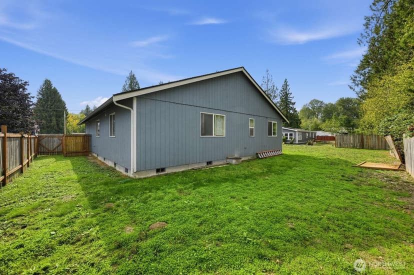 Property photo for 17403 79th Avenue E, Puyallup photo 24
