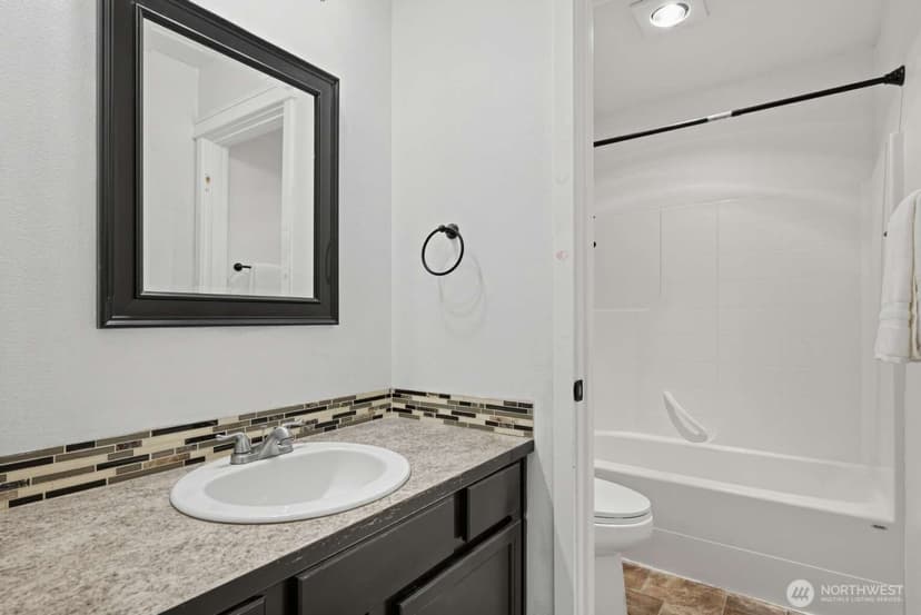 Property photo for 17403 79th Avenue E, Puyallup photo 19
