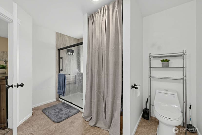 Property photo for 17403 79th Avenue E, Puyallup photo 18