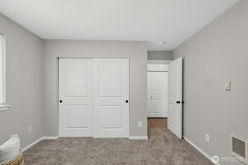 Property photo for 17403 79th Avenue E, Puyallup photo 16