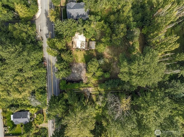 Property photo for 19920 80th Avenue NE, Kenmore photo 4