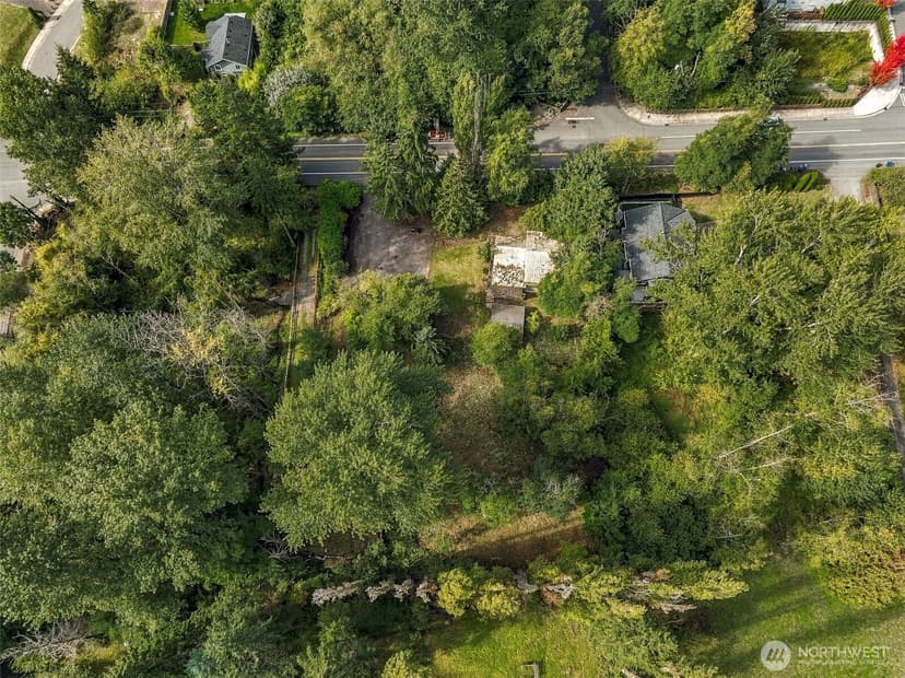 Property photo for 19920 80th Avenue NE, Kenmore photo 6