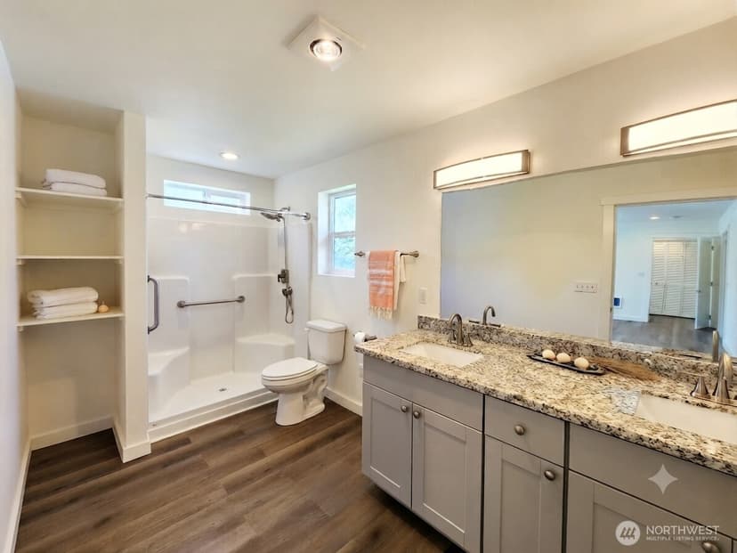Property photo for 371 Centaurus Avenue SW, Ocean Shores photo 12