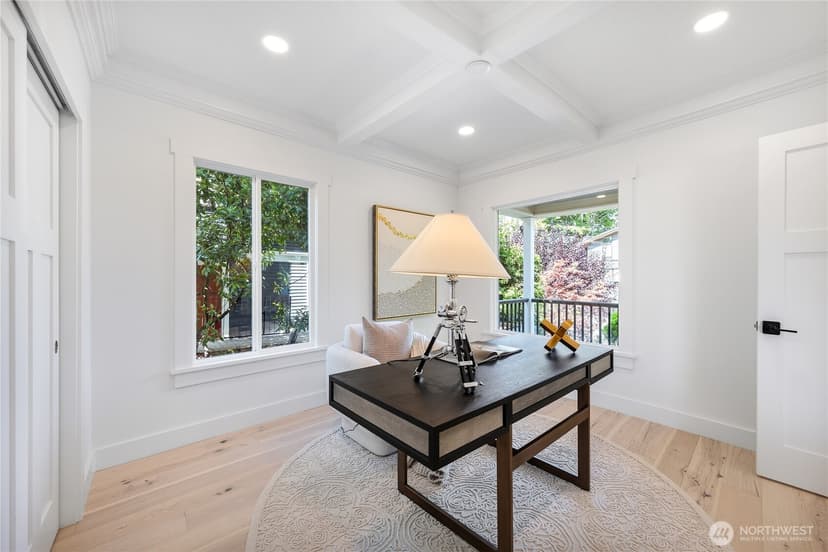 Property photo for 317 NE 58th Street, Seattle photo 13