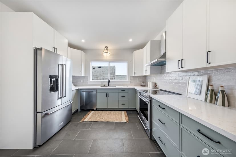 Property photo for 317 NE 58th Street, Seattle photo 11