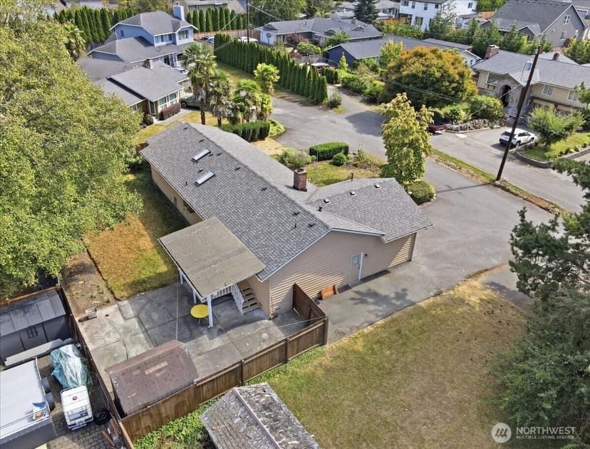 Property photo for 4309 177th Place SW, Lynnwood photo 25