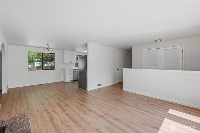 Property photo for 4309 177th Place SW, Lynnwood photo 28