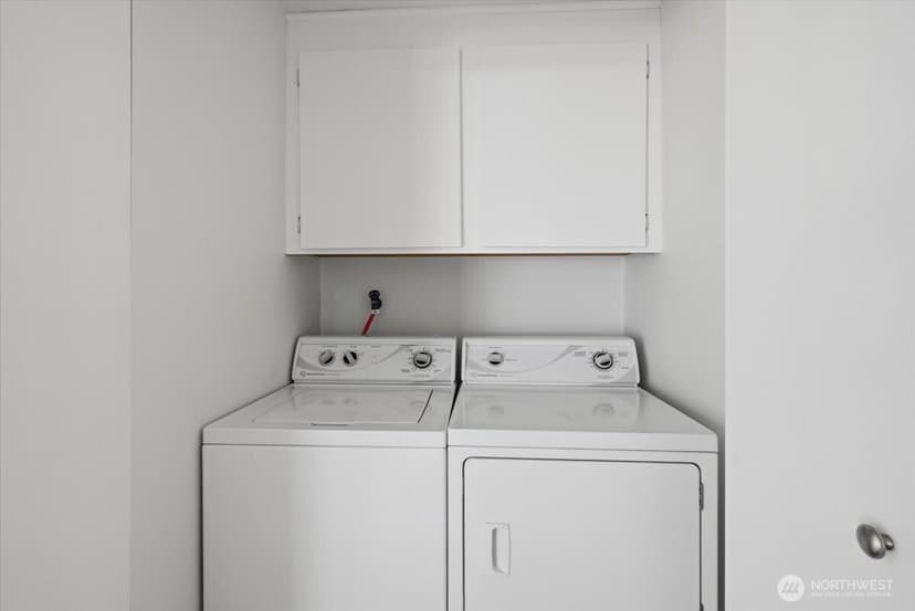 Property photo for 4309 177th Place SW, Lynnwood photo 15