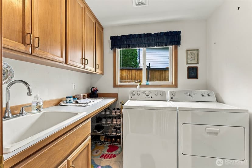 Property photo for 2641 Thornhill Road, Puyallup photo 17