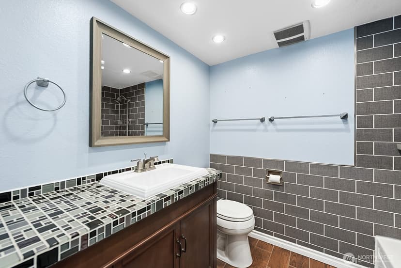 Property photo for 29336 13th Avenue S, Federal Way photo 21