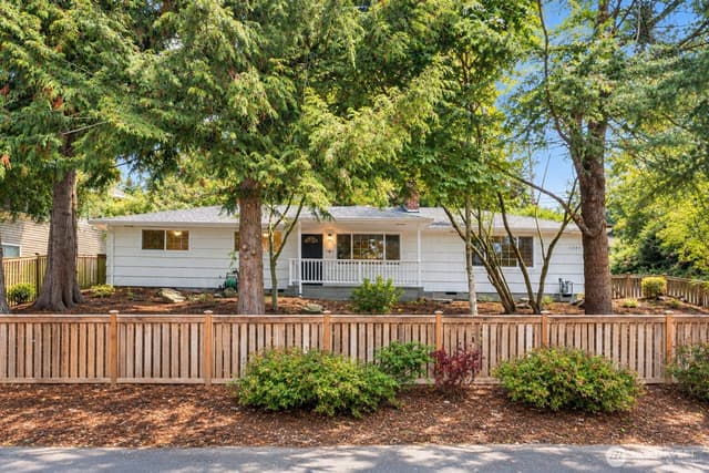 Property photo for 11357 25th Avenue NE, Seattle