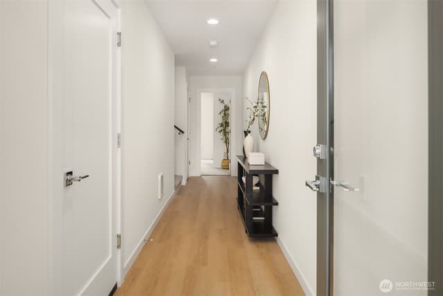 Property photo for 1520 Hollow Dale Place #C, Everett photo 4