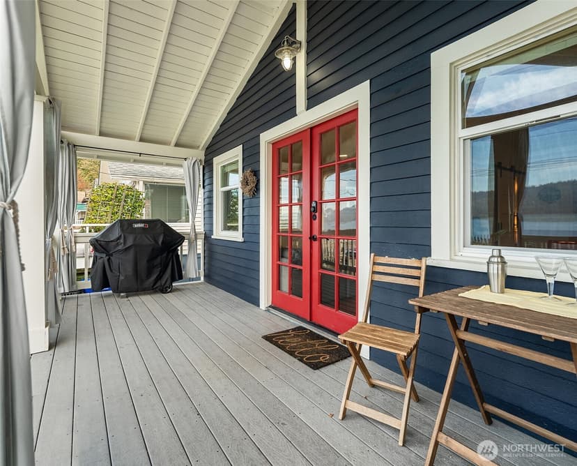 Property photo for 27730 Manzanita Beach Road SW, Vashon photo 24