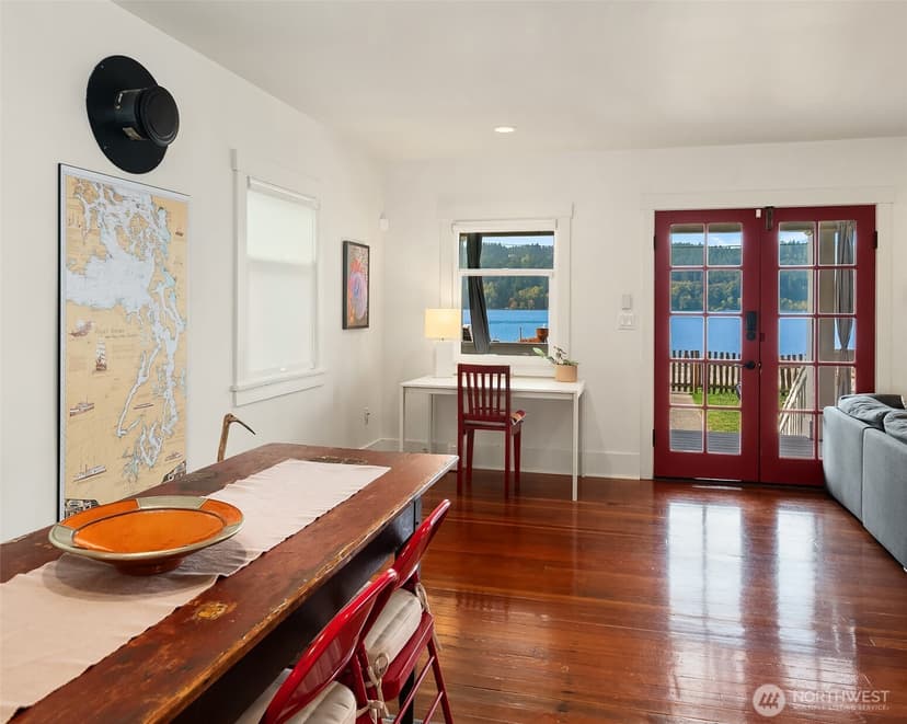Property photo for 27730 Manzanita Beach Road SW, Vashon photo 10