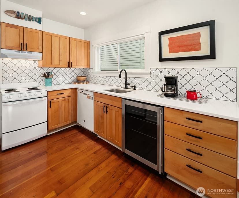 Property photo for 27730 Manzanita Beach Road SW, Vashon photo 8