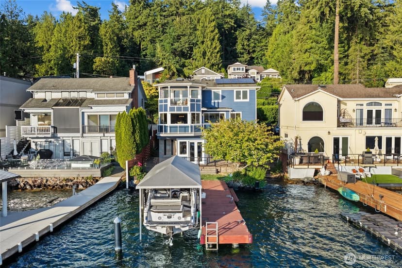 Property photo for 13133 Holmes Point Drive NE, Kirkland photo 22