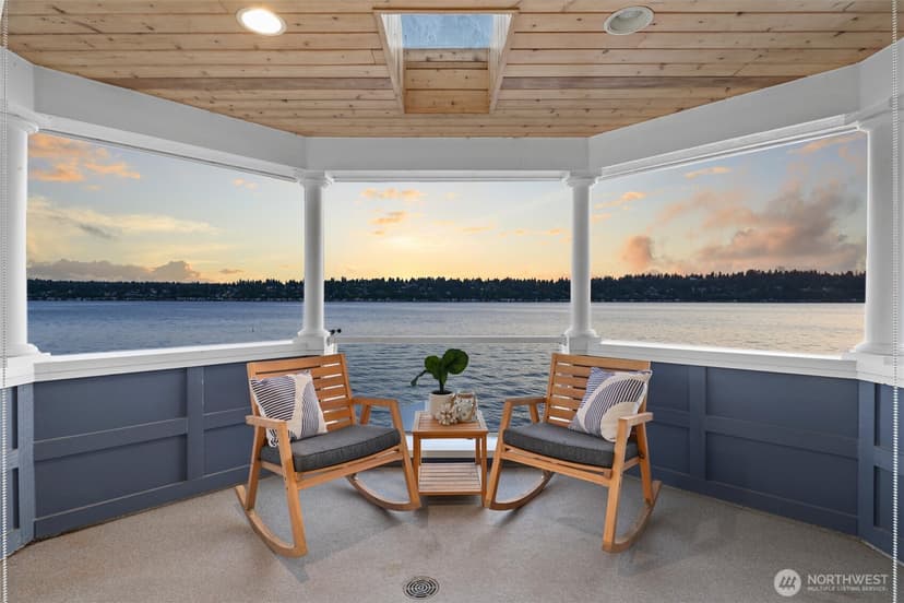 Property photo for 13133 Holmes Point Drive NE, Kirkland photo 16