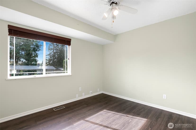 Property photo for 1709 2nd Street NE, Auburn photo 22