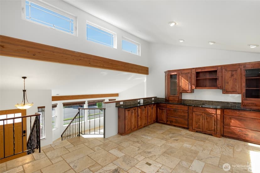 Property photo for 1709 2nd Street NE, Auburn photo 8