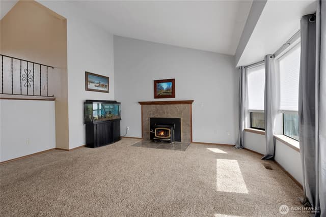 Property photo for 1525 148th Street E, Tacoma photo 5