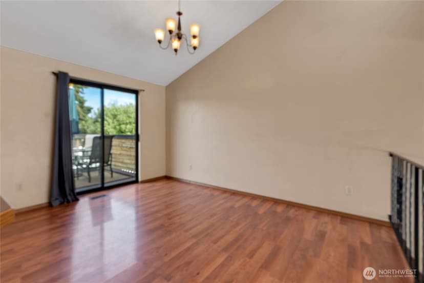 Property photo for 1525 148th Street E, Tacoma photo 7
