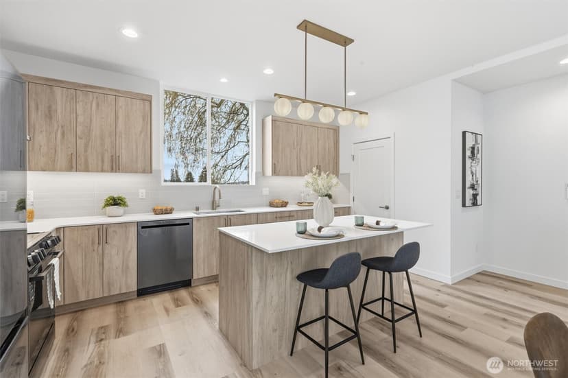 Property photo for 811 NW 63rd St Street #A, Seattle photo 5