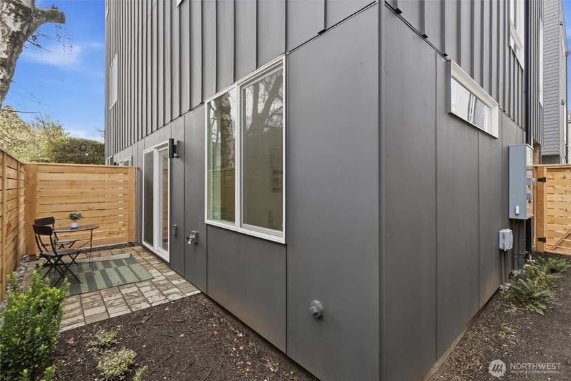 Property photo for 811 NW 63rd St Street #A, Seattle photo 25