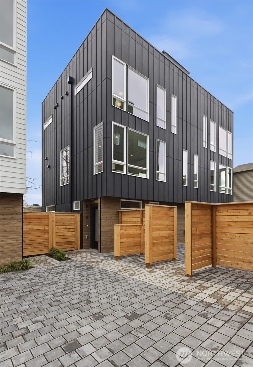 Property photo for 811 NW 63rd St Street #A, Seattle