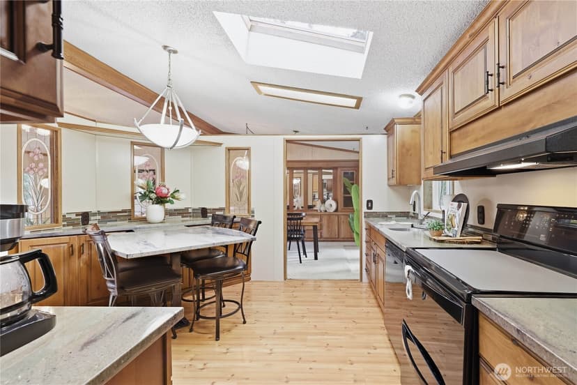 Property photo for 12856 Lake Avenue NW, Poulsbo photo 10