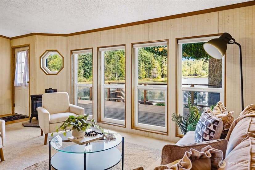 Property photo for 12856 Lake Avenue NW, Poulsbo photo 5