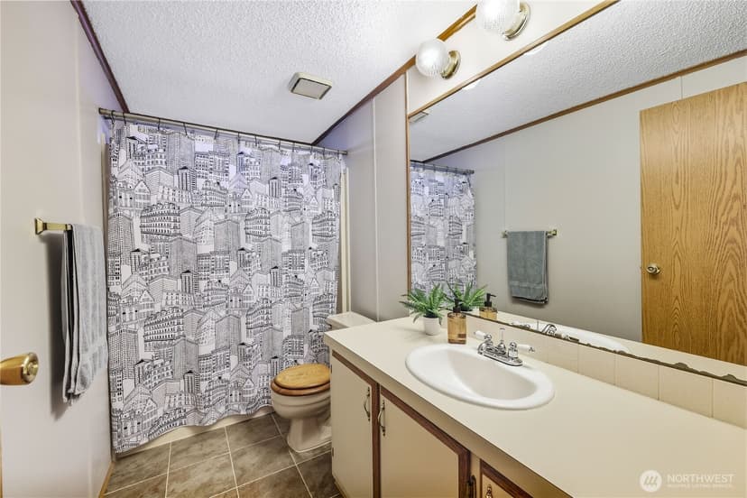 Property photo for 12856 Lake Avenue NW, Poulsbo photo 25