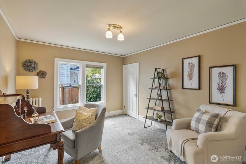 Property photo for 3117 Broadway E, Seattle photo 17