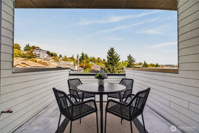 Property photo for 3649 Francis Avenue N #B, Seattle photo 33